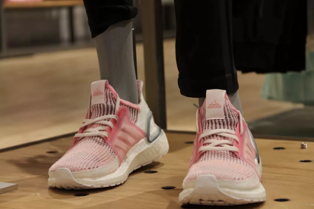 大促已直击灵魂！哈尔滨这家商场帮你省出“五一”机票钱