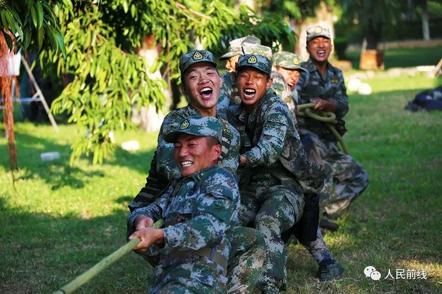 新兵连前几天最难熬,新兵六个月减脂40斤