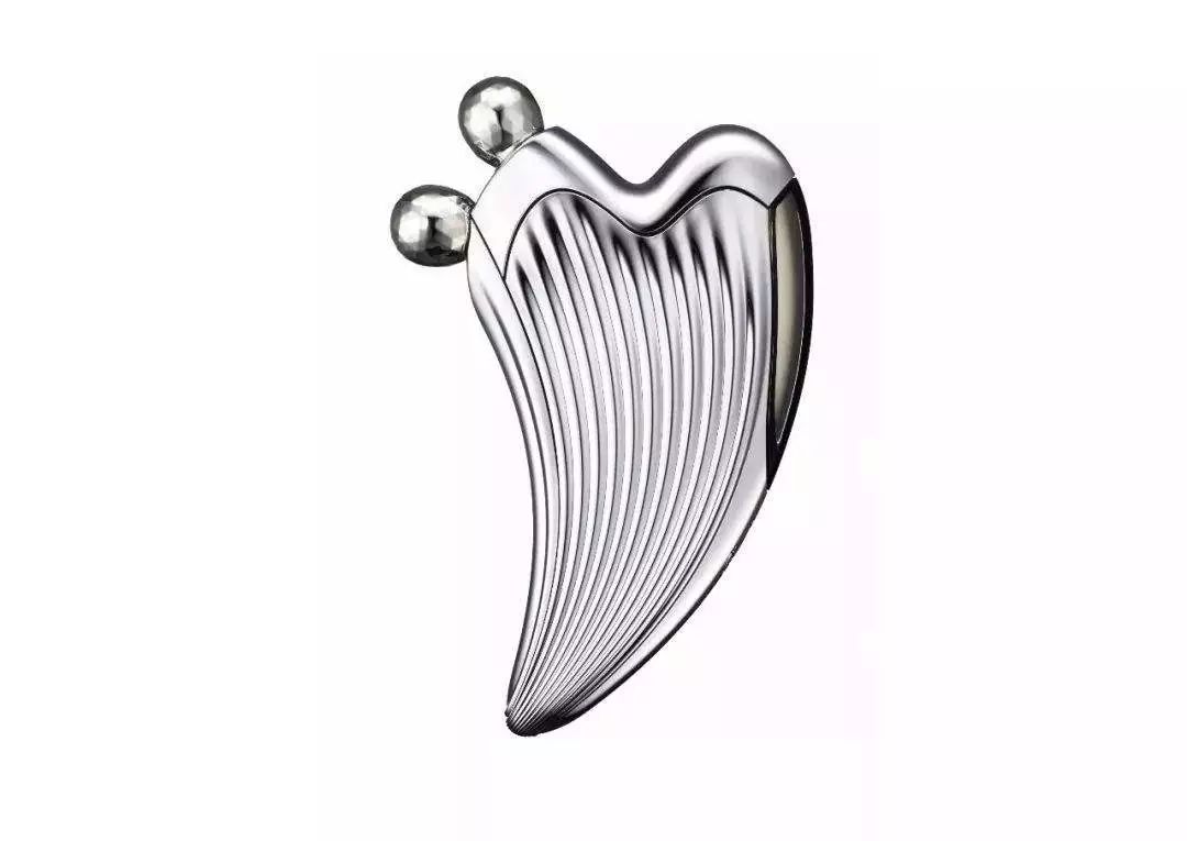 姑娘，我看你双目涣散、唇周长毛、乳晕发黑......