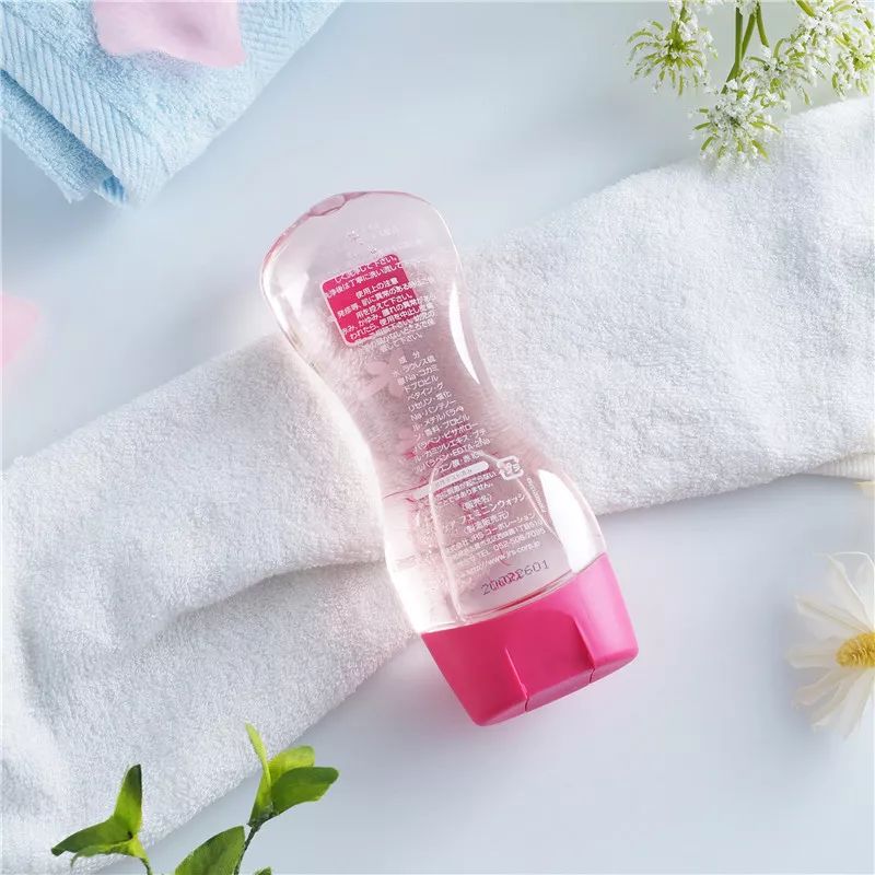 姑娘，我看你双目涣散、唇周长毛、乳晕发黑......