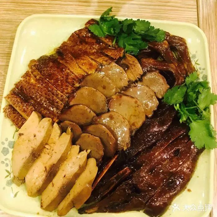 越秀老字号美食攻略,广州越秀区街边老店美食