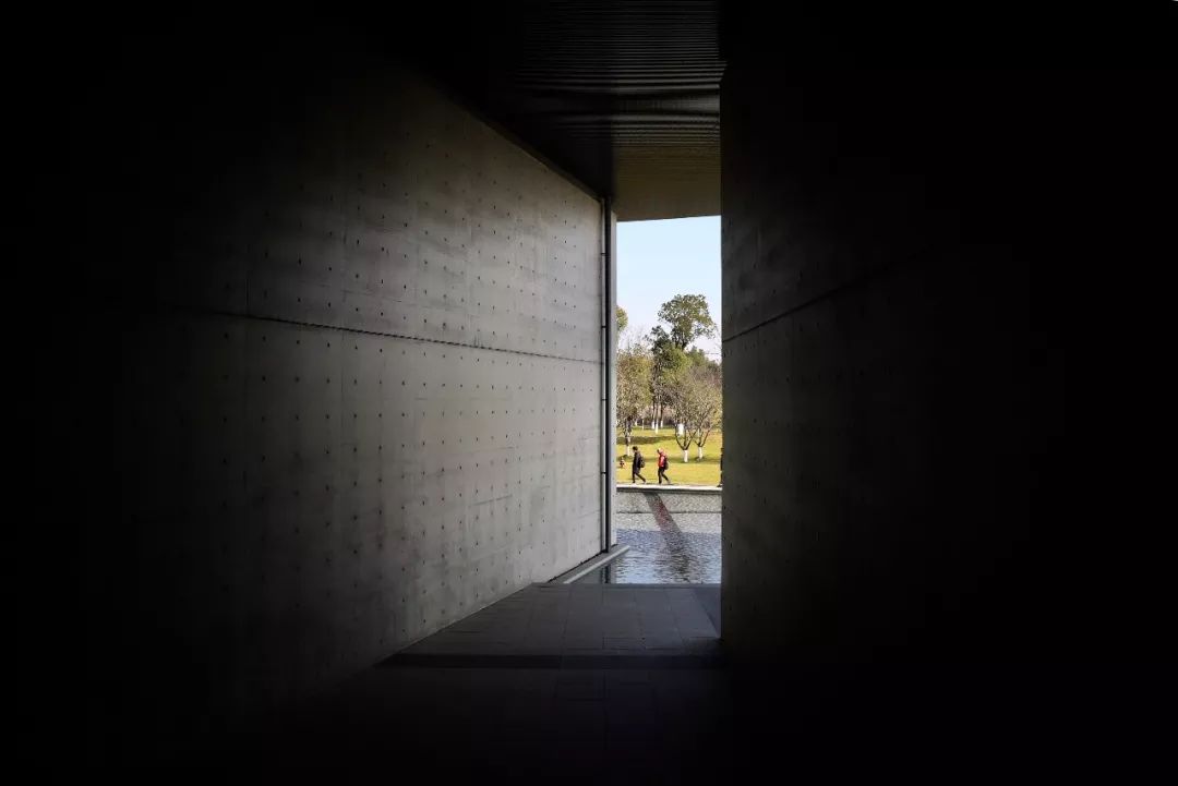 杭州这8组拍照极美的网红地标建筑，个个都美得不落俗套