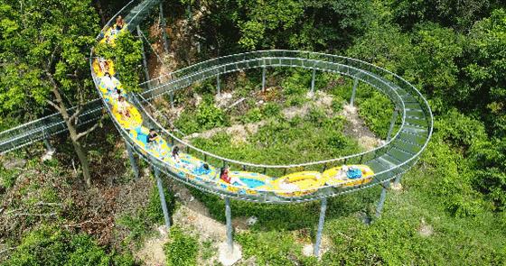 玻璃滑水漂流,玻璃滑漂刺激又好玩