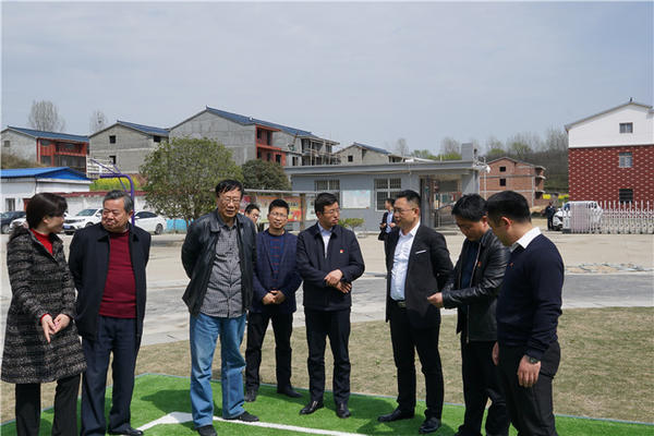 建业公益活动现场,建业公益球