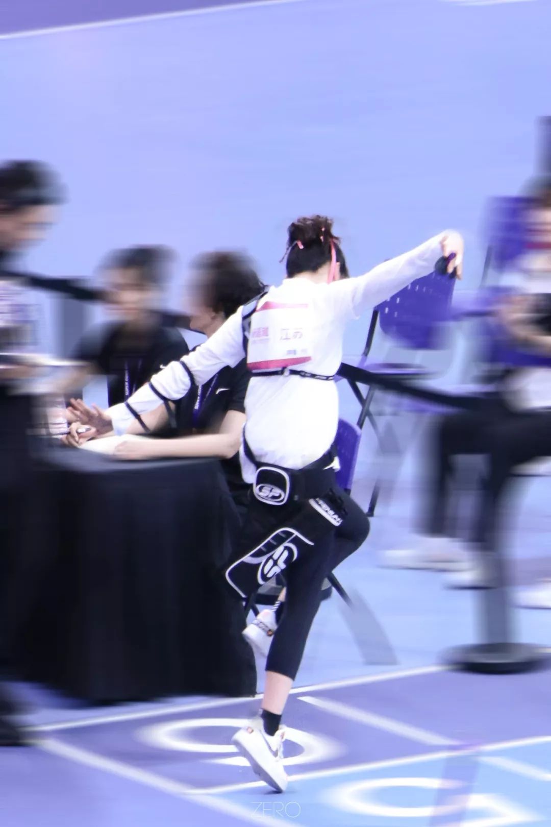 花钱减压|小锦鲤，穿花衣，年年春天来这里~就要超越小燕子了！