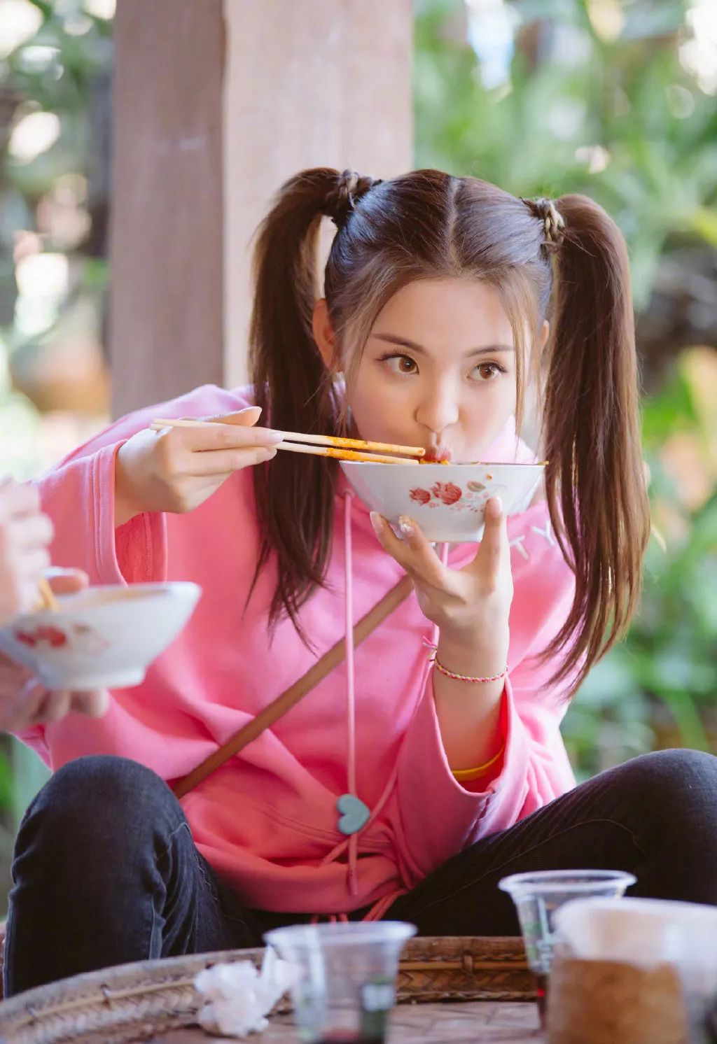 花钱减压|小锦鲤，穿花衣，年年春天来这里~就要超越小燕子了！