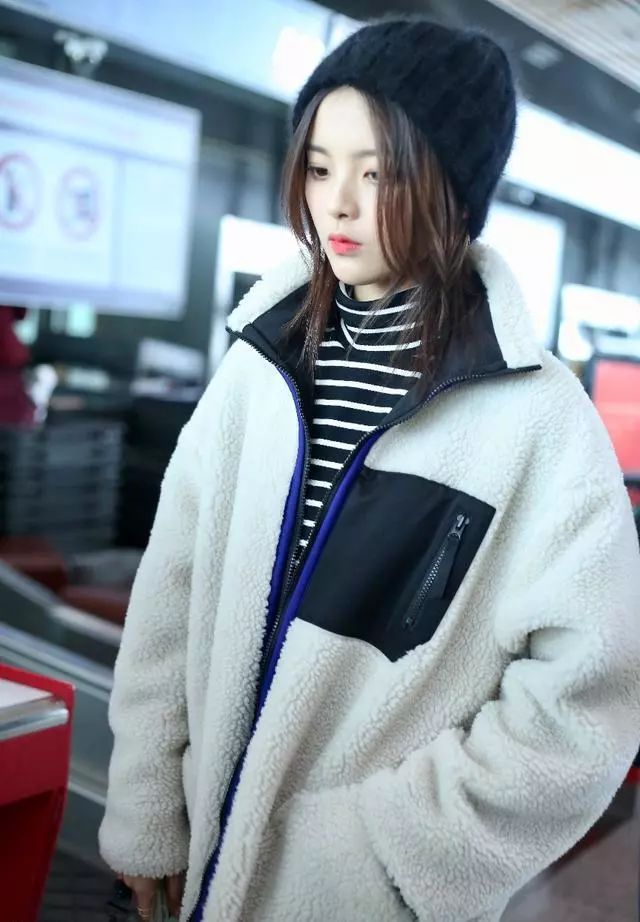 花钱减压|小锦鲤，穿花衣，年年春天来这里~就要超越小燕子了！