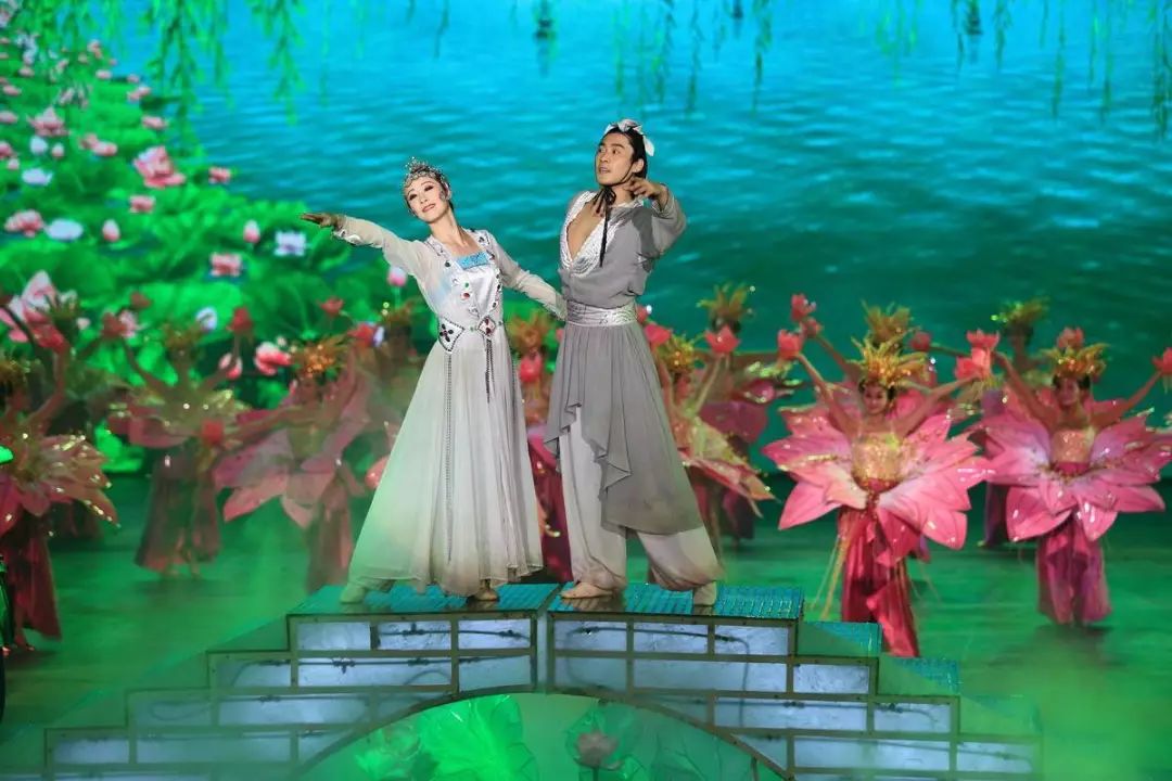 夜游项目如何形成独特夜间体验,小型夜游项目推荐