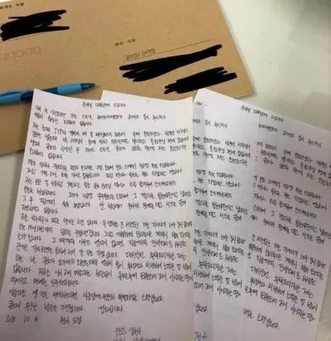 公布恋情被公司开除背假香奈儿都能带货说她是“人间毒药”我服！