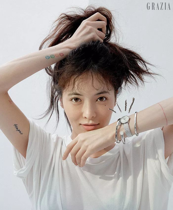 公布恋情被公司开除背假香奈儿都能带货说她是“人间毒药”我服！