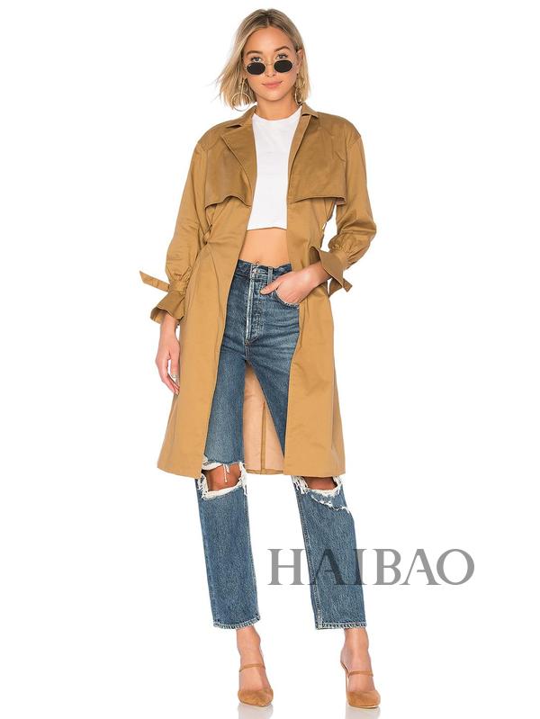 风衣正确穿搭,一件风衣怎么搭出3种不同风格