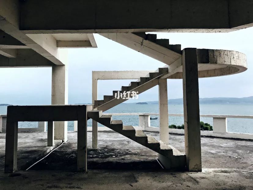 网红最豪华的烂尾楼,杭州网红烂尾楼在哪