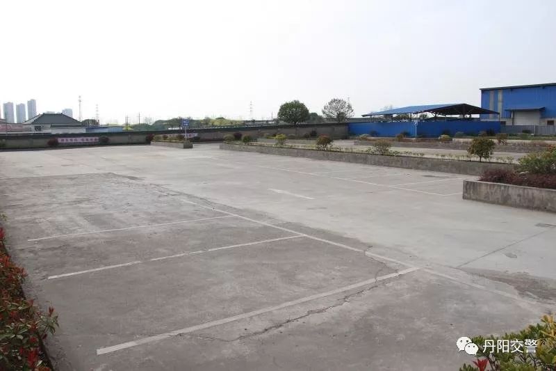 清明扫墓交警提示,清明节交警出行提示