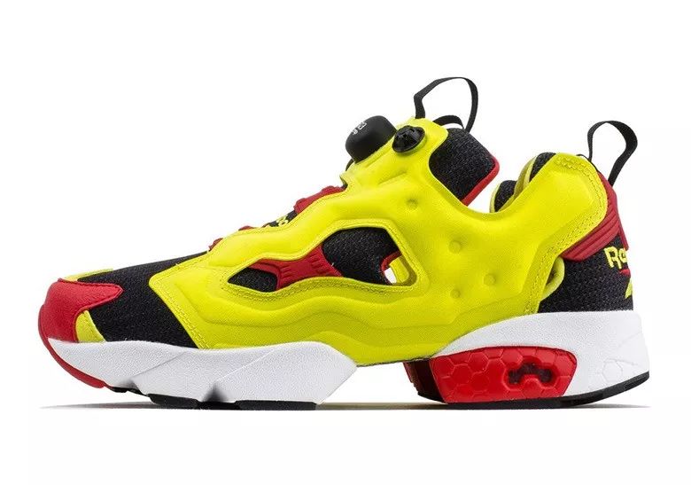 权志龙联名鞋带,成龙和权志龙同时上脚