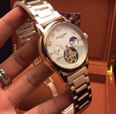 代购黄了！男子香港代购名表，罚款100万，判刑4年！