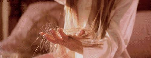 戴森顺滑直发,戴森适合吹毛躁发质吗