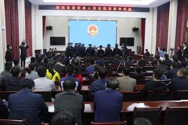 引诱卖淫1人判刑案例,引诱未成年人卖淫案件判多久