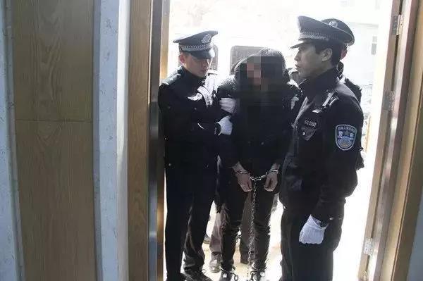 引诱卖淫1人判刑案例,引诱未成年人卖淫案件判多久