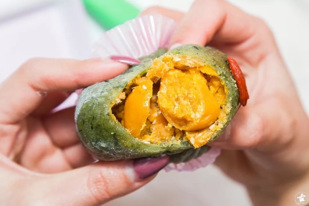 好吃的青团美篇,春天蒙山人必吃的青团