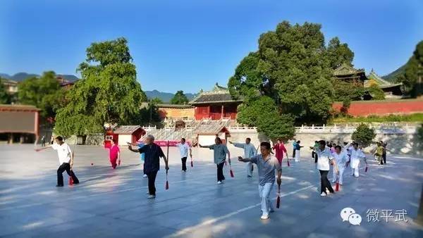 对不起，我要去平武了！这个夏天别再找我了！