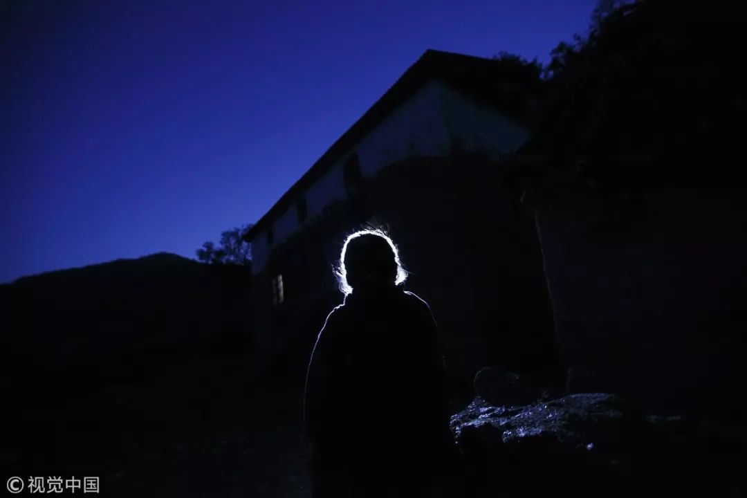 鍏充簬鏈堢粡琚瑙嗙殑妗堜緥,鏈堢粡缇炶颈