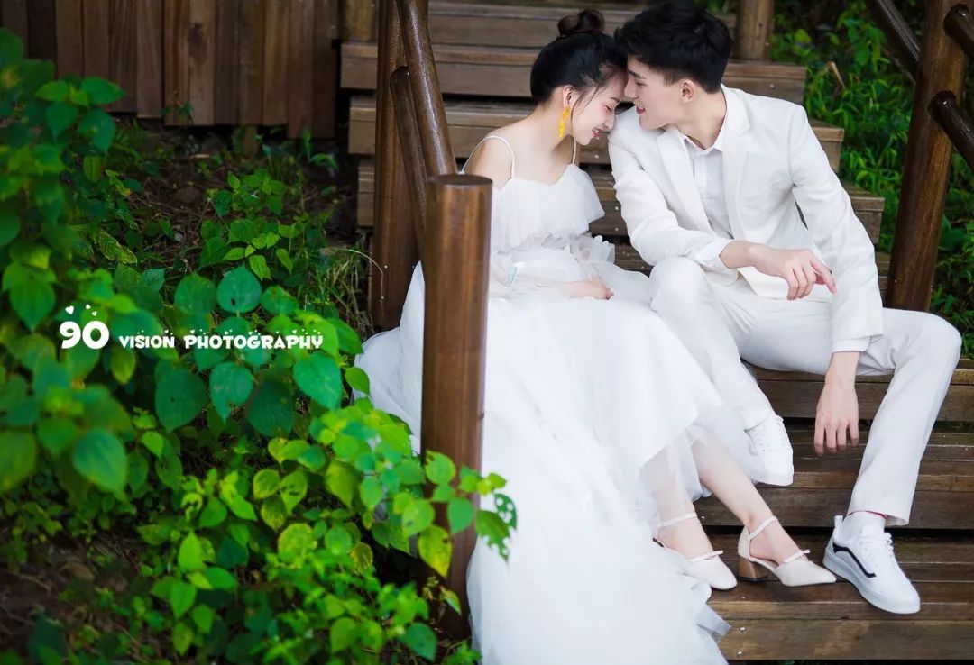 婚纱摄影户外风格推荐,很震撼的婚纱摄影