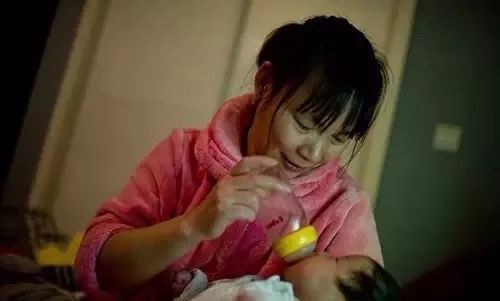 卧底金牌月嫂速成班揭秘考证内幕,月嫂证书含金量排名