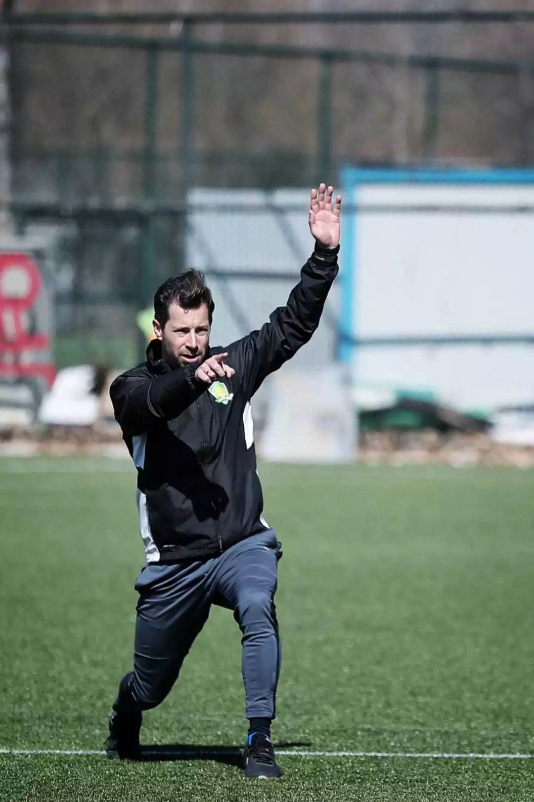 青训丨要用科学改变中国足球——专访克鲁伊夫得力干将米歇尔