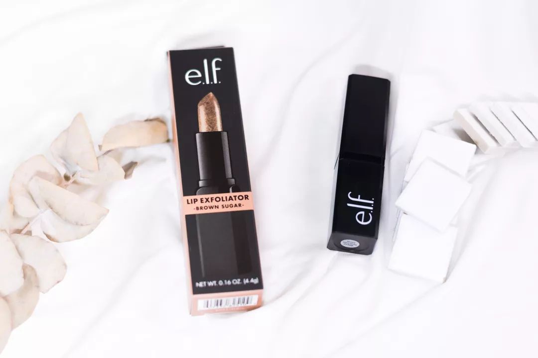 软化死皮淡化唇纹唇膜,唇霜去死皮淡化唇色