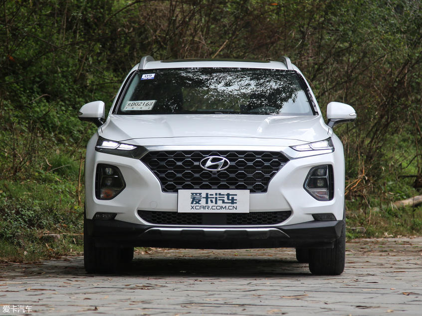 北京现代四代胜达报价,科技加身第四代胜达变身硬核suv