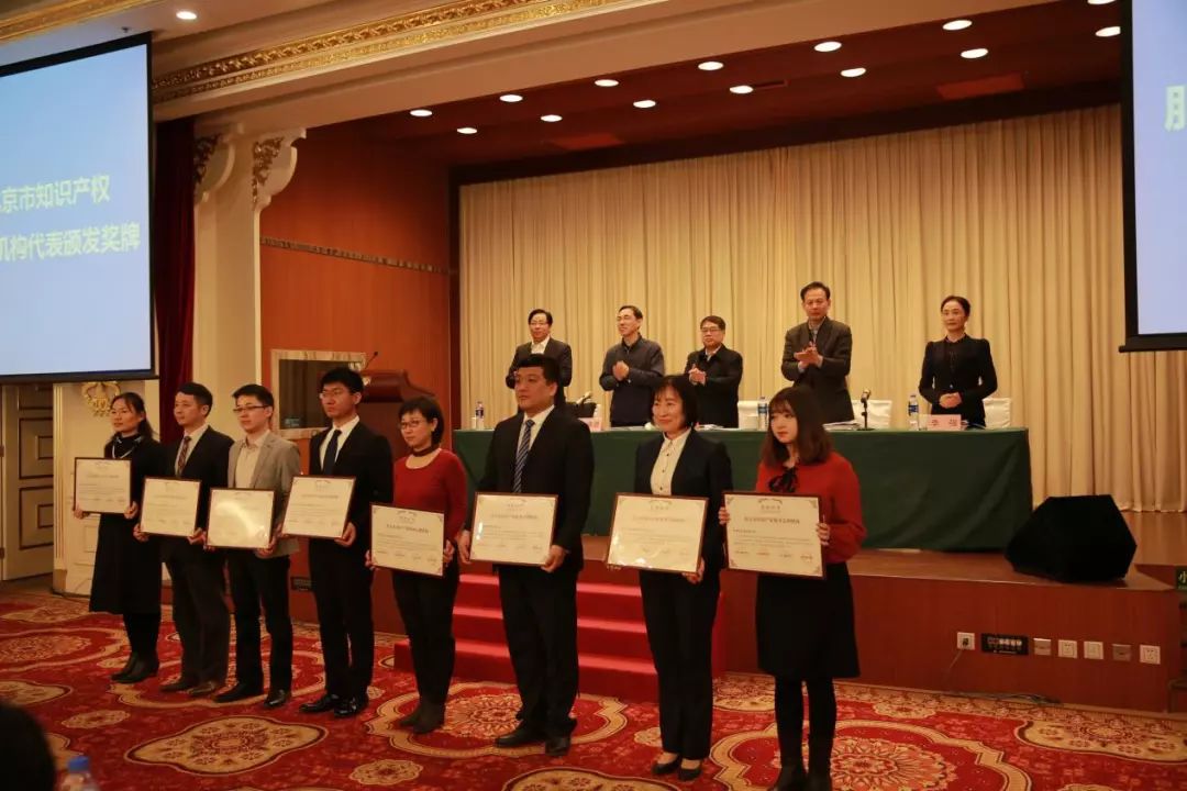 你是从哪个角度认识到自己聪明,你是从哪个方面认识自己的