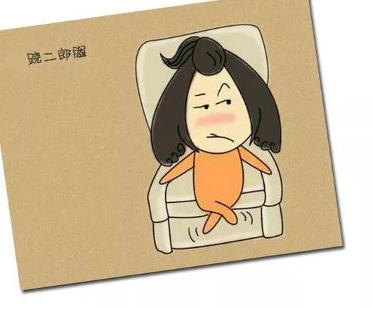 放下二郎腿的正确方式,放下二郎腿寻找正确坐姿