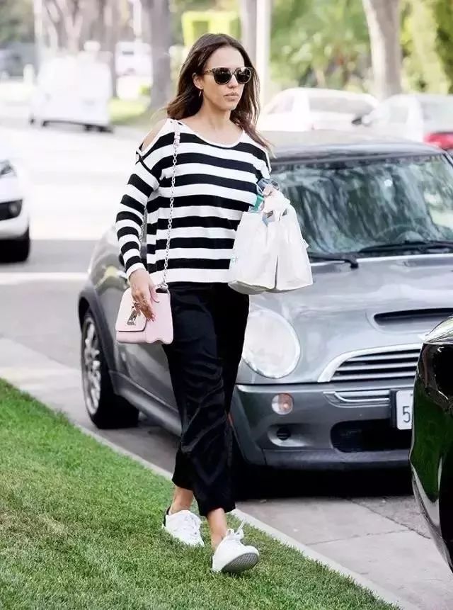 教你几个穿衣小技巧,穿衣的误区是什么