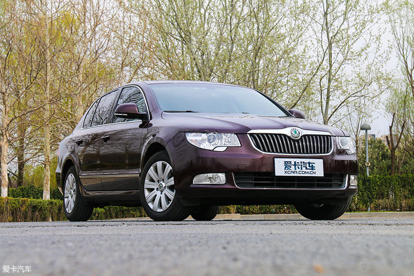 600万买劳斯莱斯二手,最值得入手的二手车劳斯莱斯