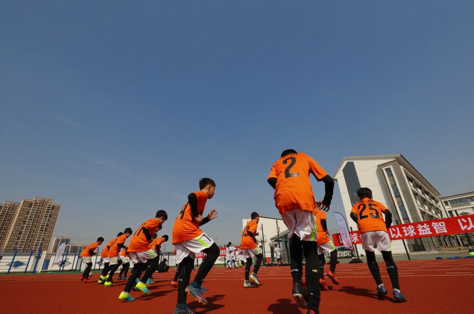 看了小学教育的视频有什么感悟,看了小学学校的发展纪实后的感言