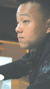 一个人和27个人生死对话,一个人和27个战友的生死对话