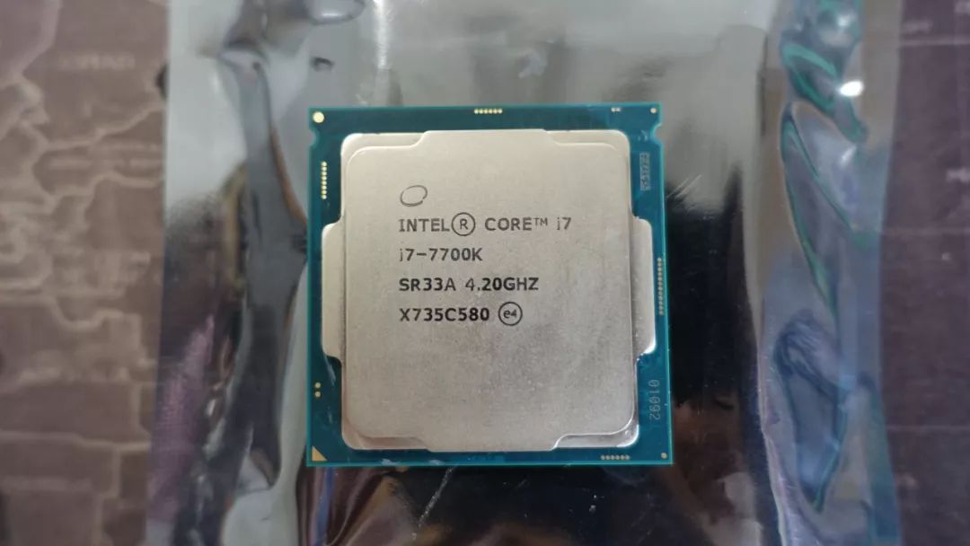 imac21.5寸低配版2017升级,苹果imac低配和高配