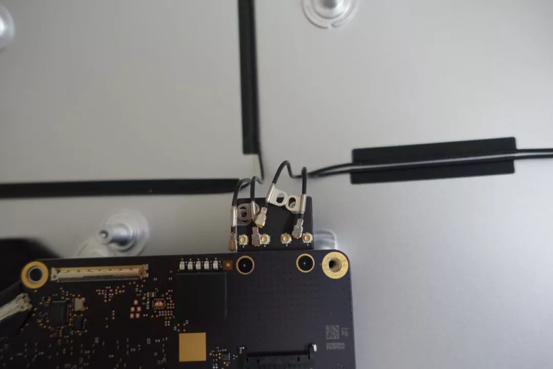 imac21.5寸低配版2017升级,苹果imac低配和高配