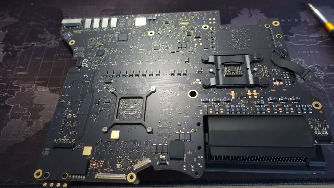 imac21.5寸低配版2017升级,苹果imac低配和高配