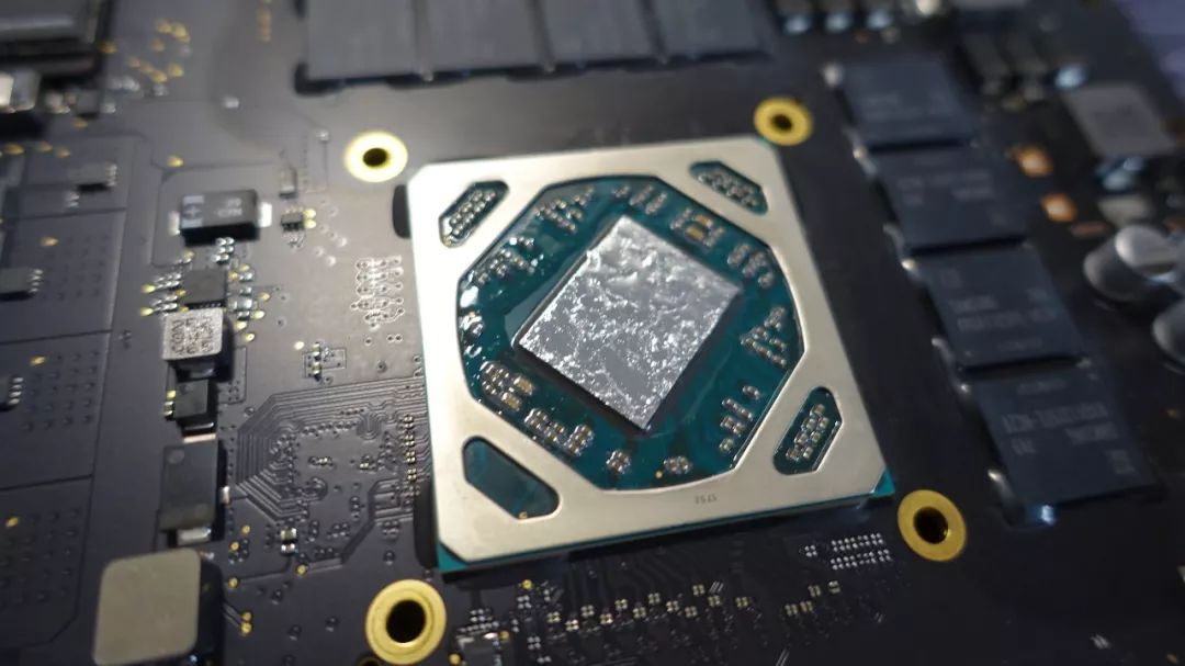 imac21.5寸低配版2017升级,苹果imac低配和高配