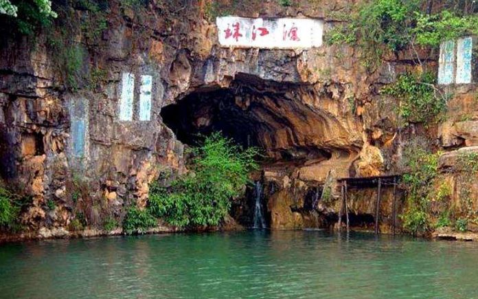 昆明高铁站可以刷二维码进站吗,昆明高铁是用身份证直接进站吗