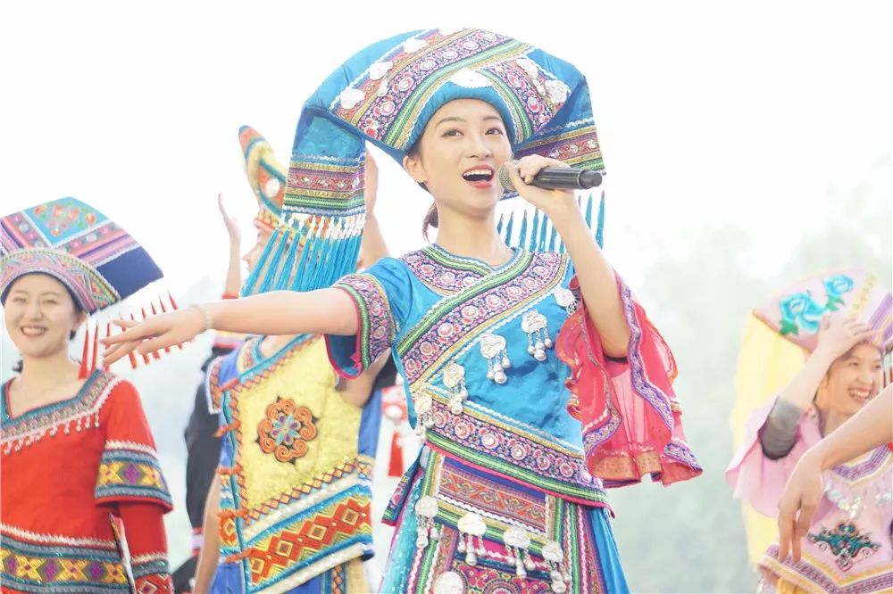 壮族三月三八桂嘉年华文化旅游,广西壮族三月三八桂嘉年华视频