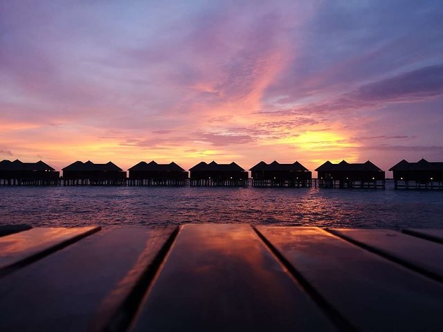 日出日落，风雨相陪，像素拍不出的美——马代可可波杜希蒂，升级超豪水的幸运鹅