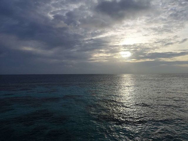 日出日落，风雨相陪，像素拍不出的美——马代可可波杜希蒂，升级超豪水的幸运鹅