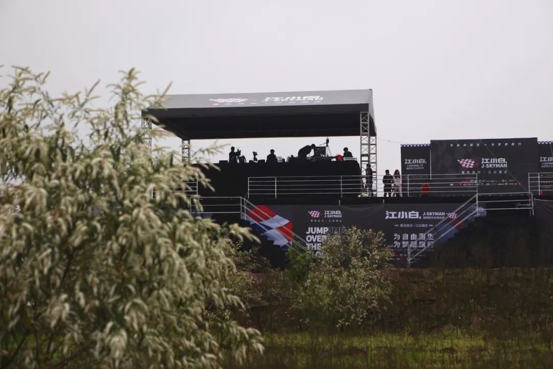 为美酒加点汽油—首届江小白J-SKYMAN越野摩托锦标赛见闻