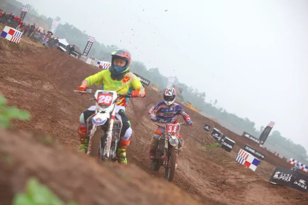 为美酒加点汽油—首届江小白J-SKYMAN越野摩托锦标赛见闻