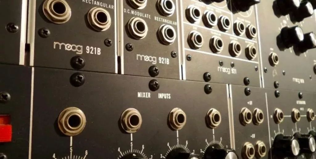 夏日泼水电音节,泼水电音节完整版