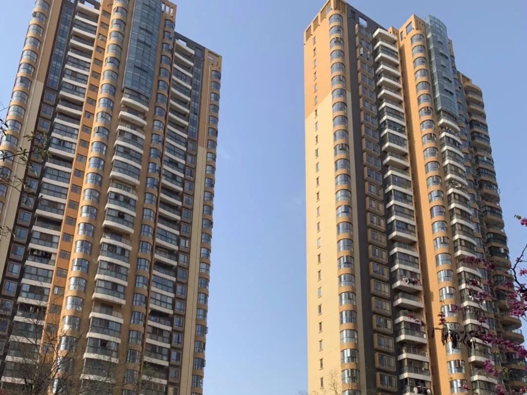 疫情期间外卖小哥被惊呆,武汉外卖小哥看到备注