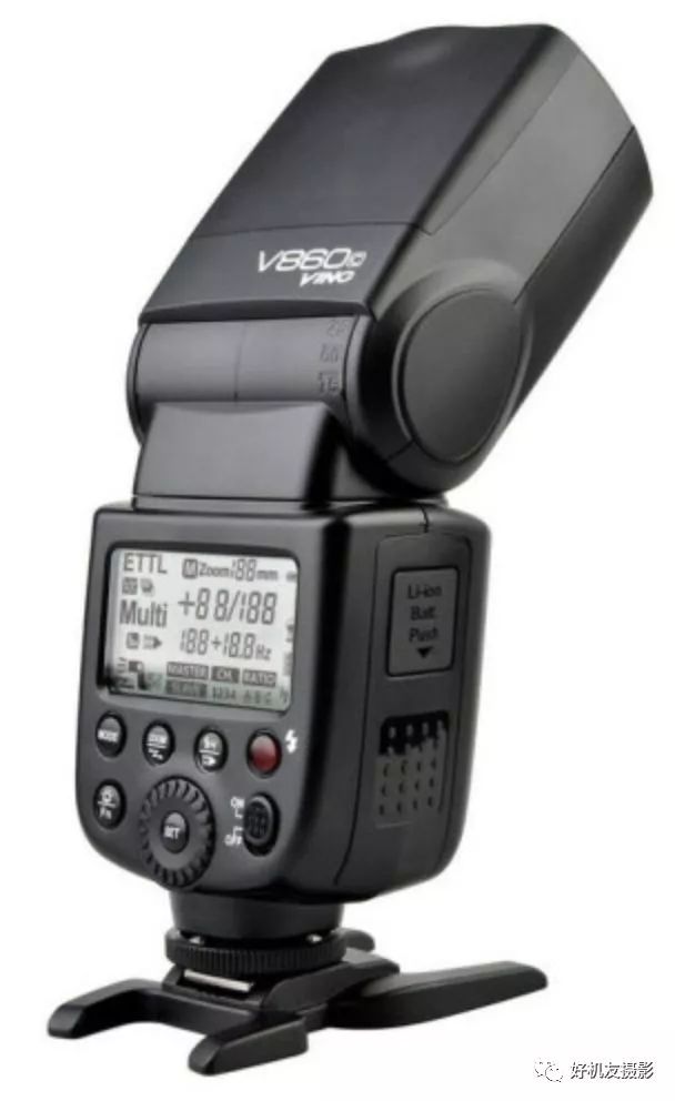 内置闪光灯和外置闪光灯的对比,闪光灯自带配件使用方法