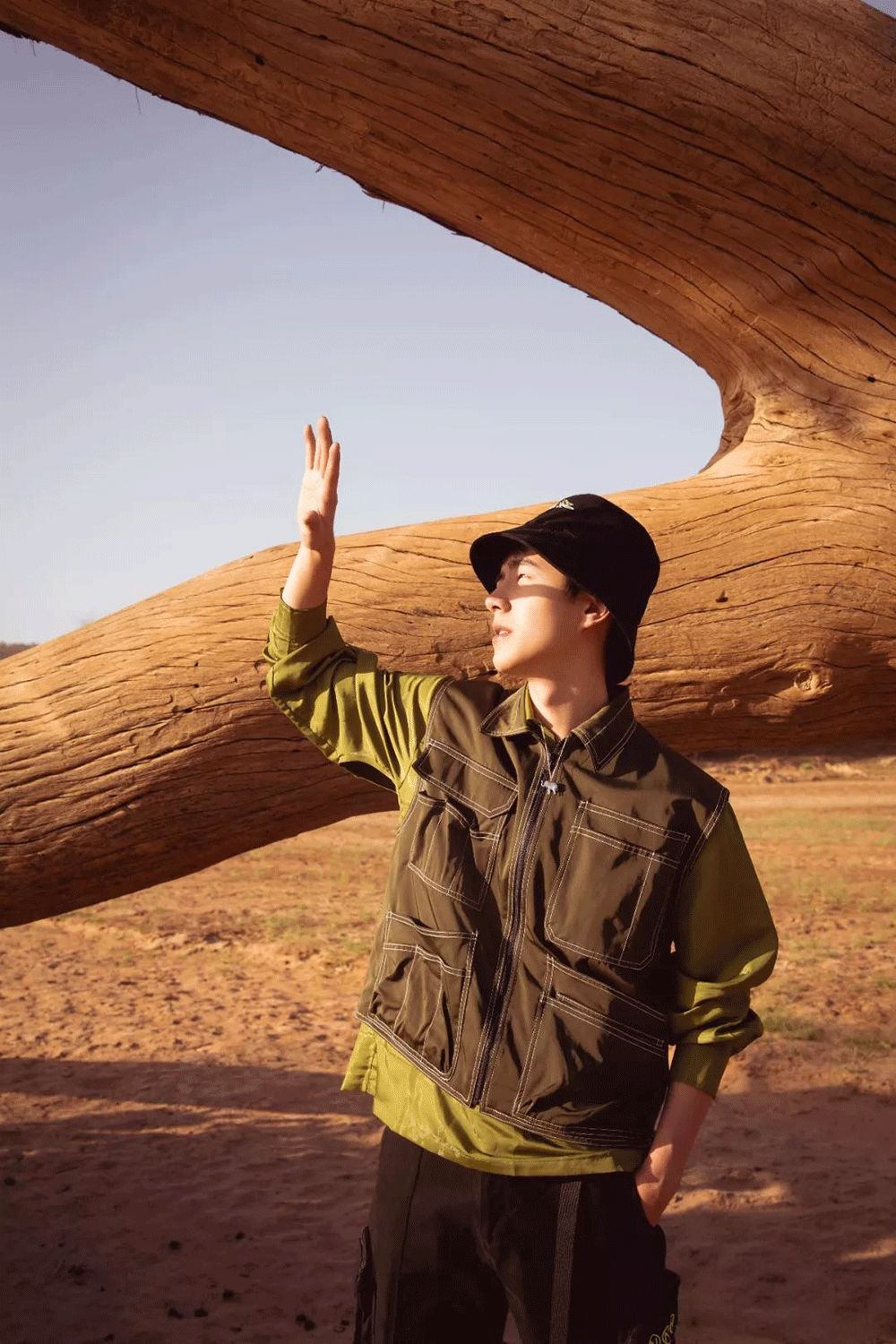 跟刘昊然在非洲过了6天5夜，发现他其实就是个话痨加多动症啊……